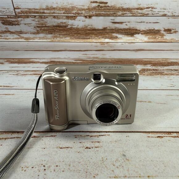Canon PowerShot A20 2.1MP Digital Camera 3x Zoom Silver Compact